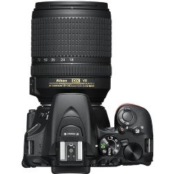 Nikon D5600 DSLR Camera with 18-140mm Lens