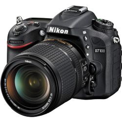 Nikon D7100 DSLR Camera with 18-140mm Lens